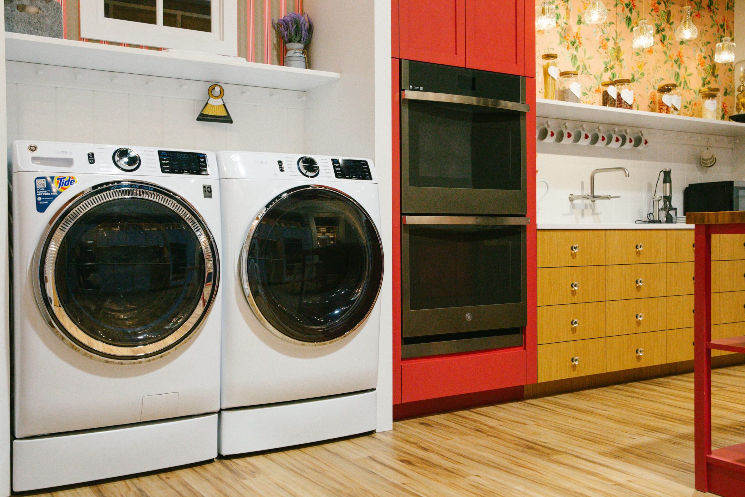 GE Appliances Newstalgia Kitchen and Laundry